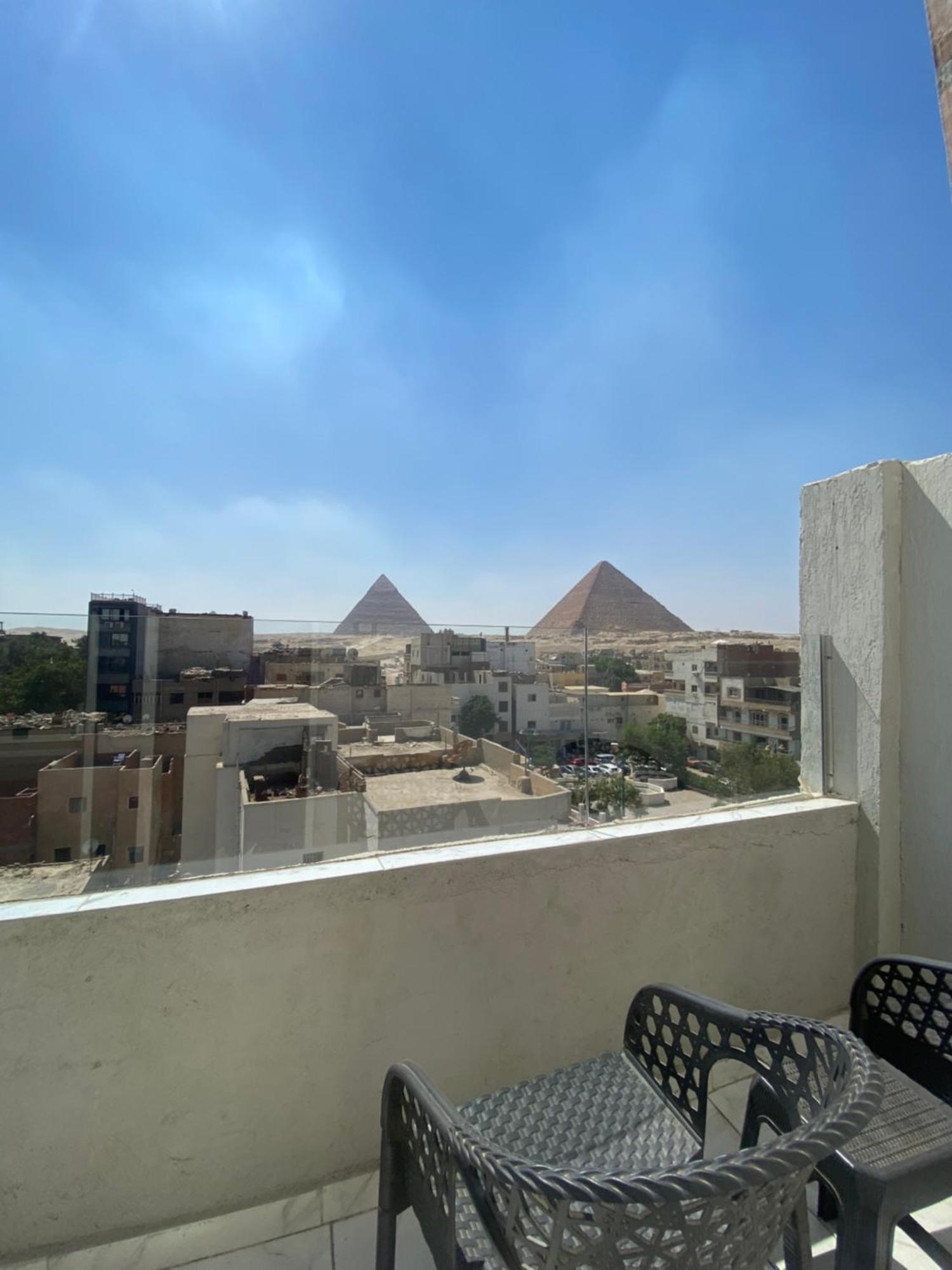 Lion Middle East Pyramids Panorama Hotel 3*
